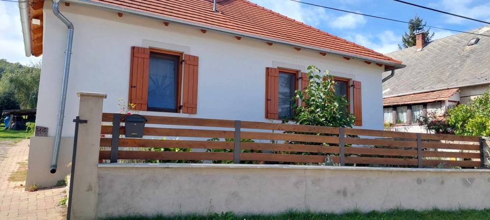 Taliándörög: (AAA) Ein kleines Juwel im Tal der Künste 