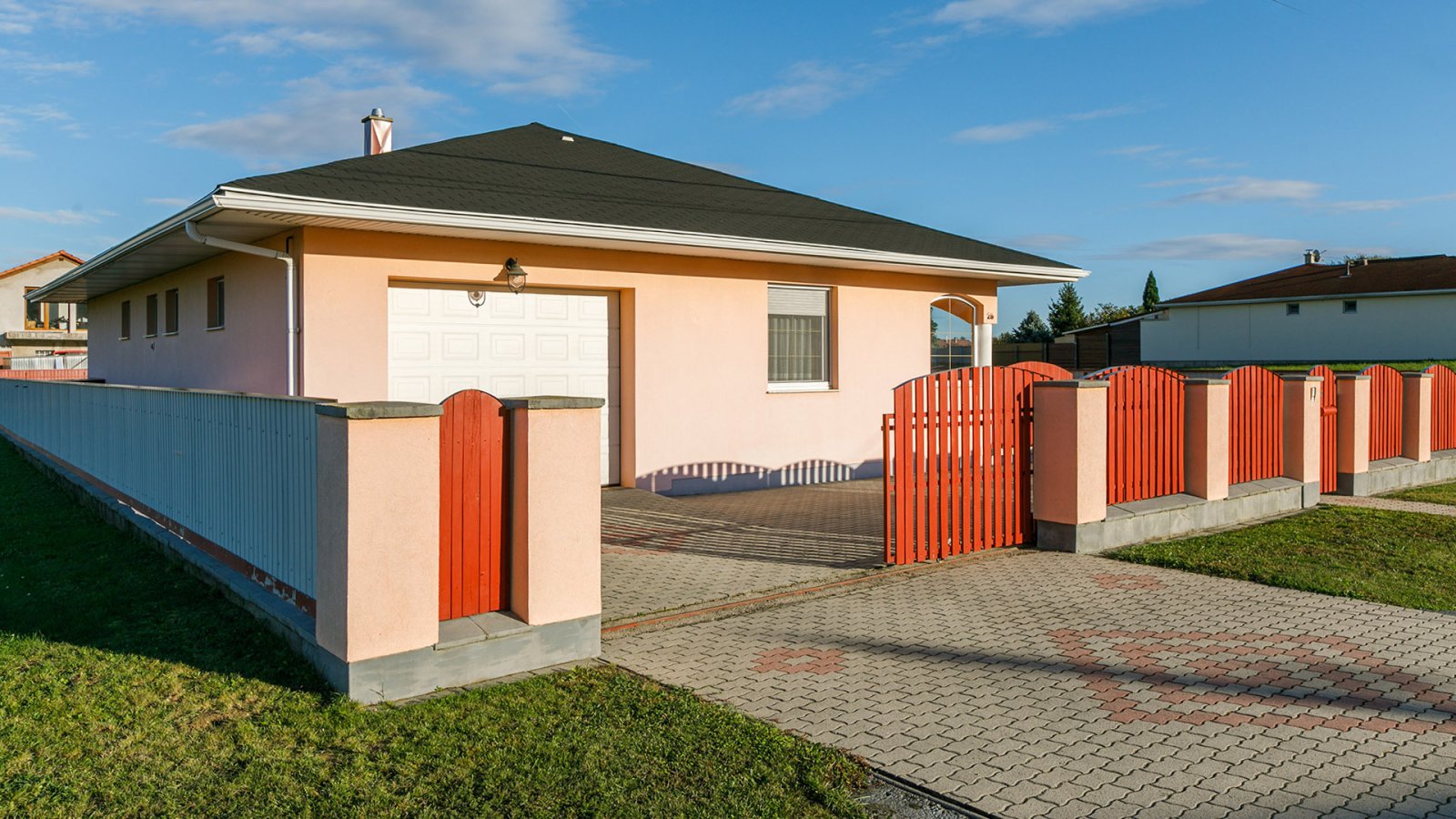 Zalakaros: (AAA) Schöner Bungalow in gutem Zustand mit Panoramablick 