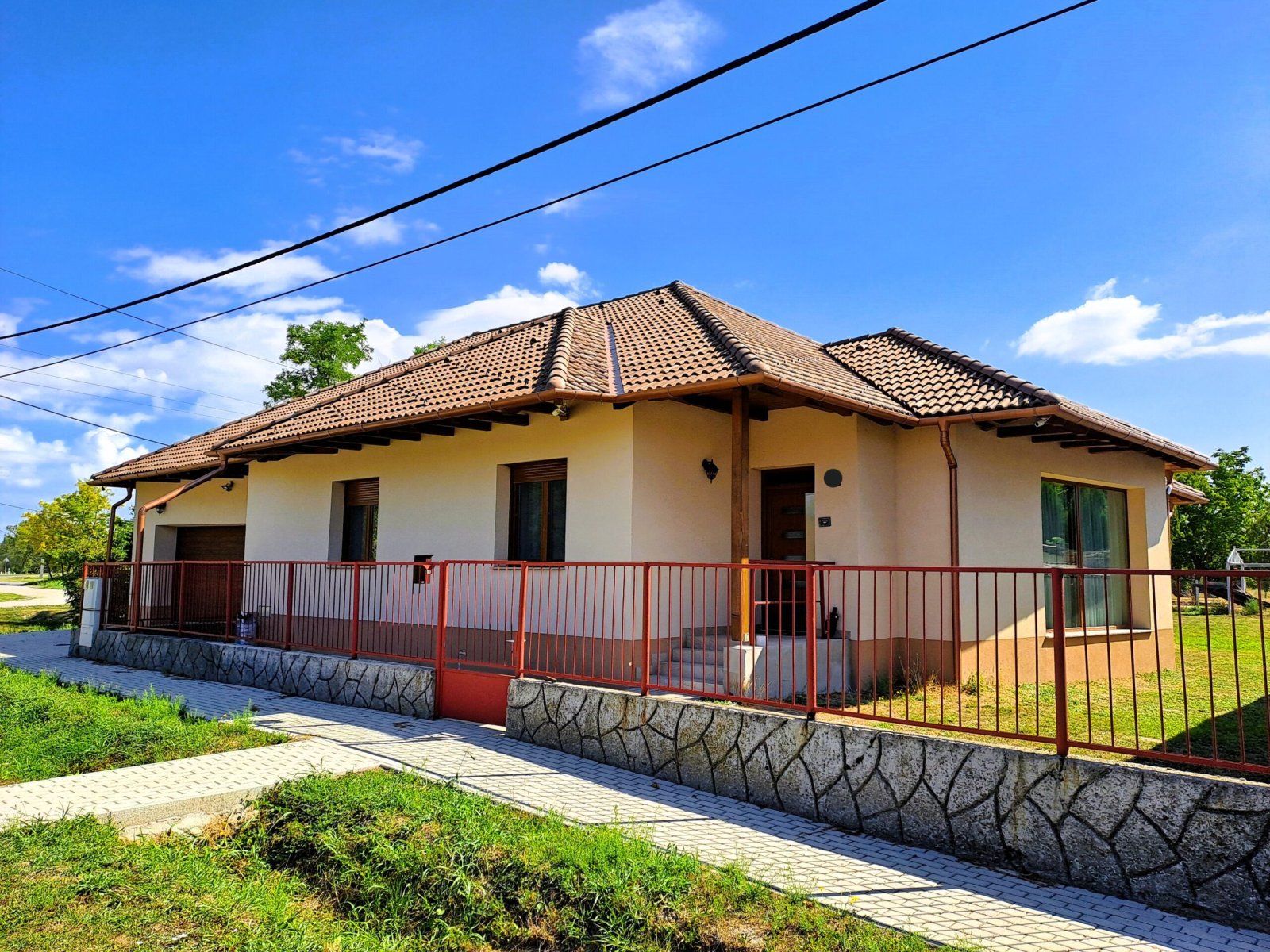 Dunapataj: (AAA) Neu erbautes, exklusives Einfamilienhaus Dunapataj: (AAA) Neu erbautes, exklusives Einfamilienhaus