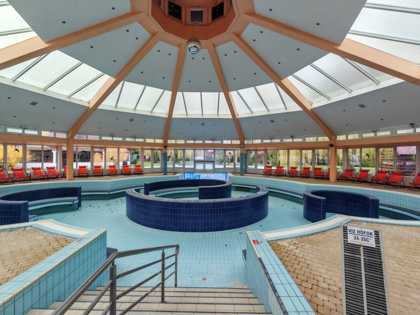 (ABA) Thermalbad mit Campingplatz & diversen Freiflächen