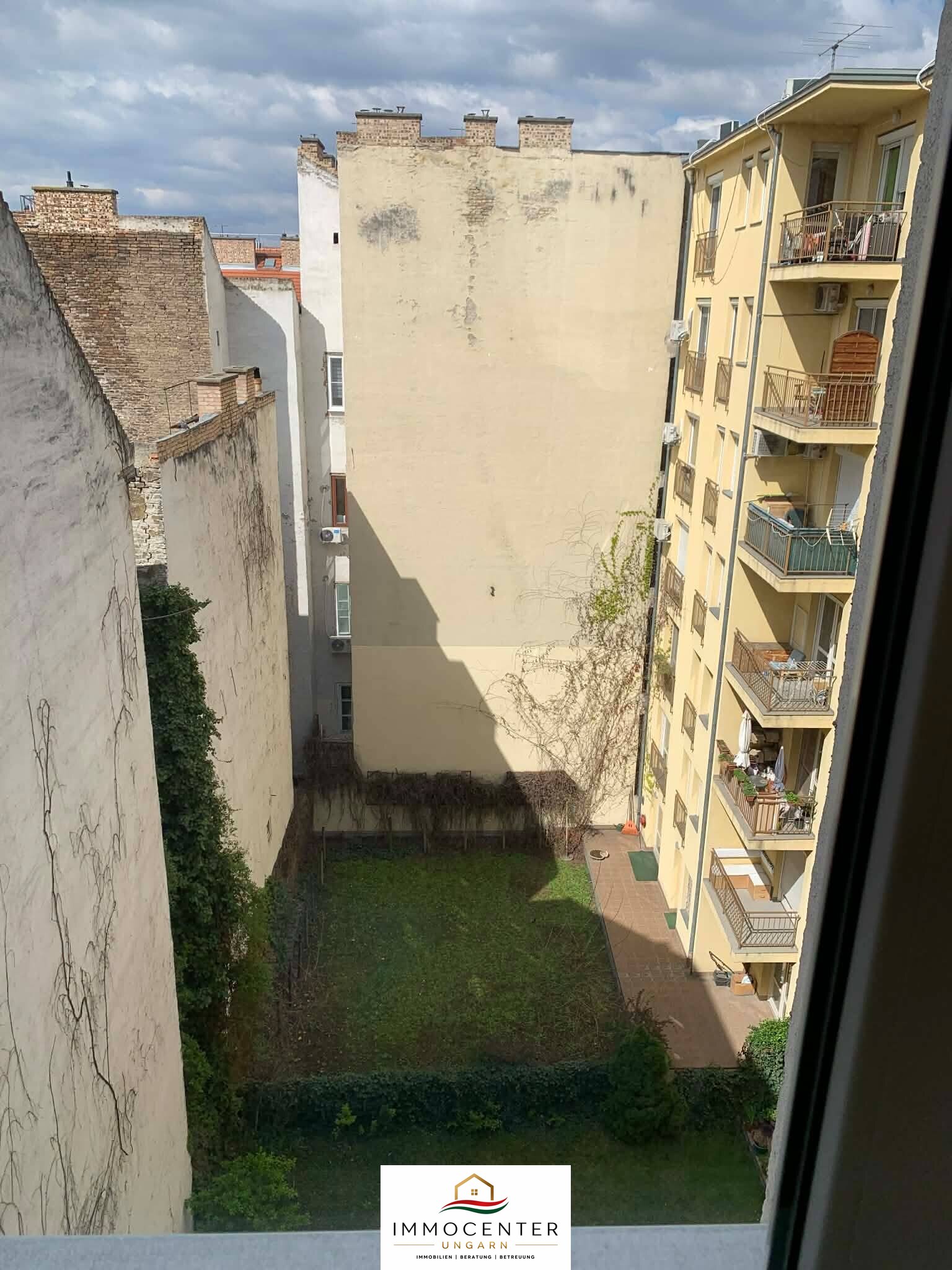 (AAC) Renovierte Wohnung in historischem Wohnhaus des 7.Bezirks