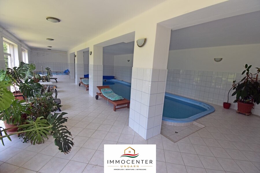 (ABA) Hotel-Pension in ruhiger Lage mit großem Grundstück & Teich