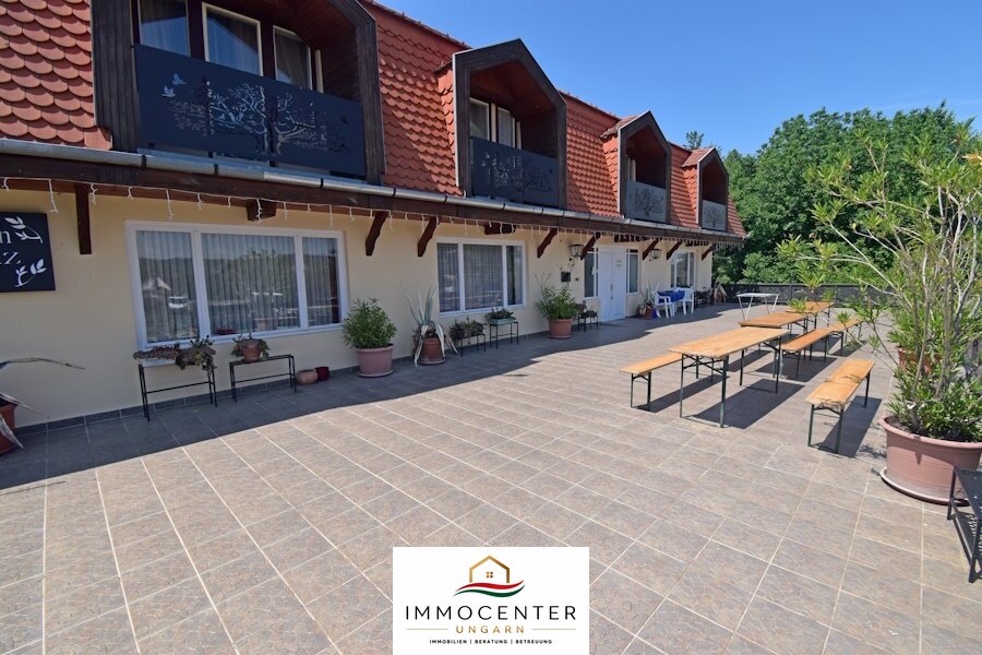 (ABA) Hotel-Pension in ruhiger Lage mit großem Grundstück & Teich