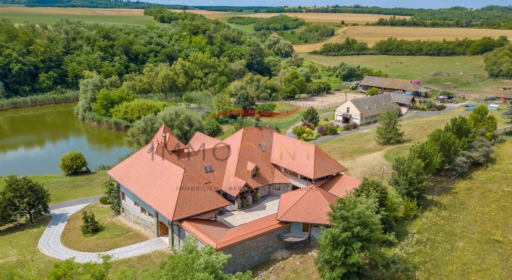 (AAA) Exklusives Reitanwesen mit Panoramablick nahe Siófok am Balaton
