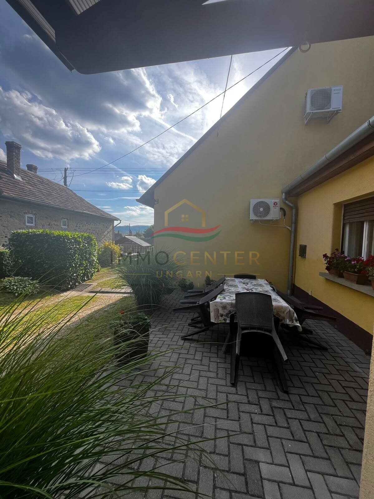 (ABA) Renoviertes Landhaus mit Einlieger-Wohnung & großem Grundstück