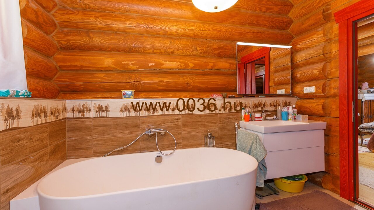 immocenter-ungarn-haus-kaufen-33563-Badezimmer3 immocenter-ungarn-haus-kaufen-33563-Badezimmer3
