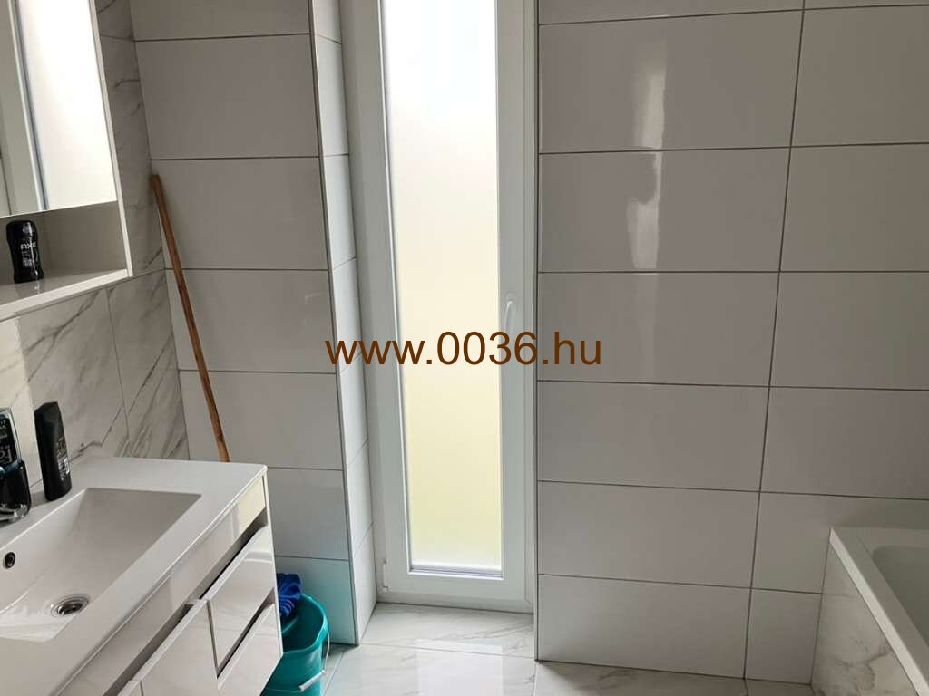 immocenter-ungarn-haus-kaufen-wh1011-badezimmer2
