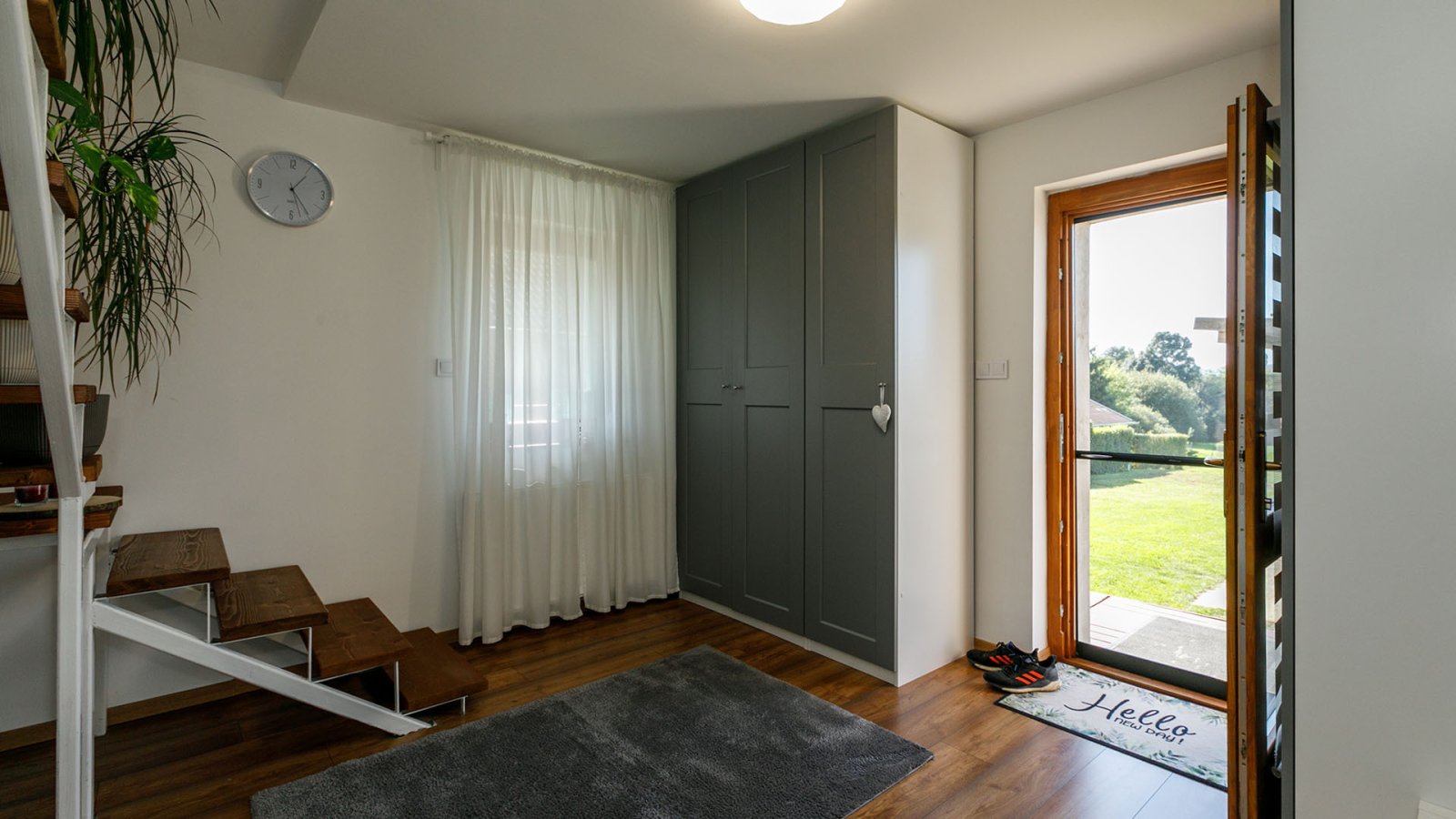 exclusive-hd exclusive-hd