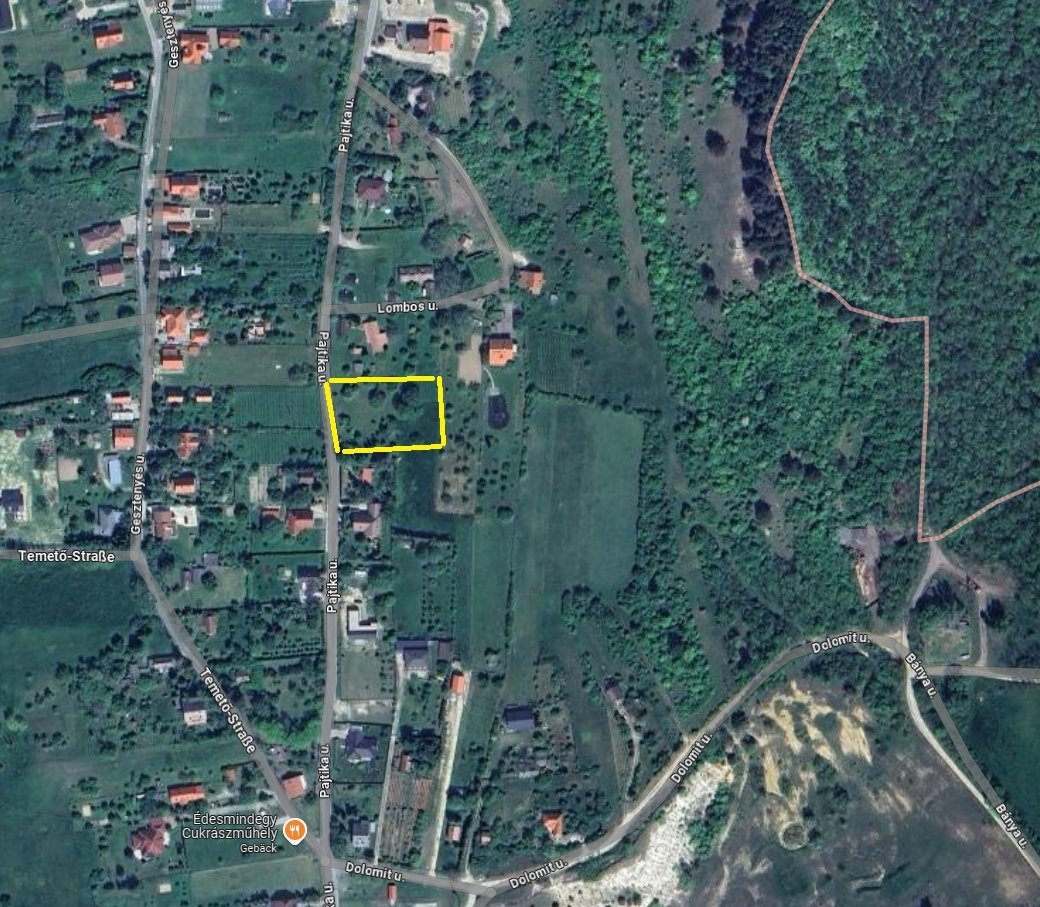 Baugrundstück mit Entwicklungspotenzial in ruhiger Ortsrandlage - Ihr Bautraum wartet!