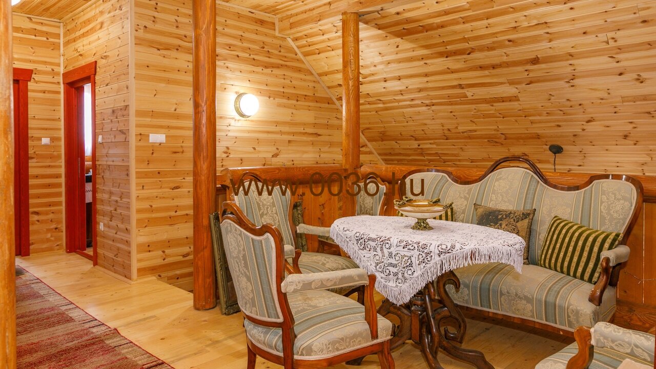 (AAAB) Original Transylvanian log house as a real curiosity