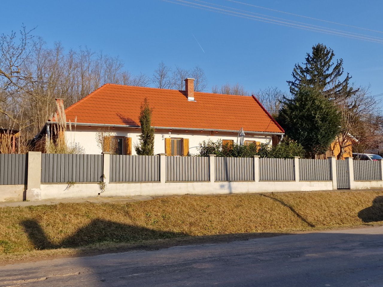 Nagyszakácsi: (AAAB) Top Buy a renovated country house with forest and large plot of land in Hungary 