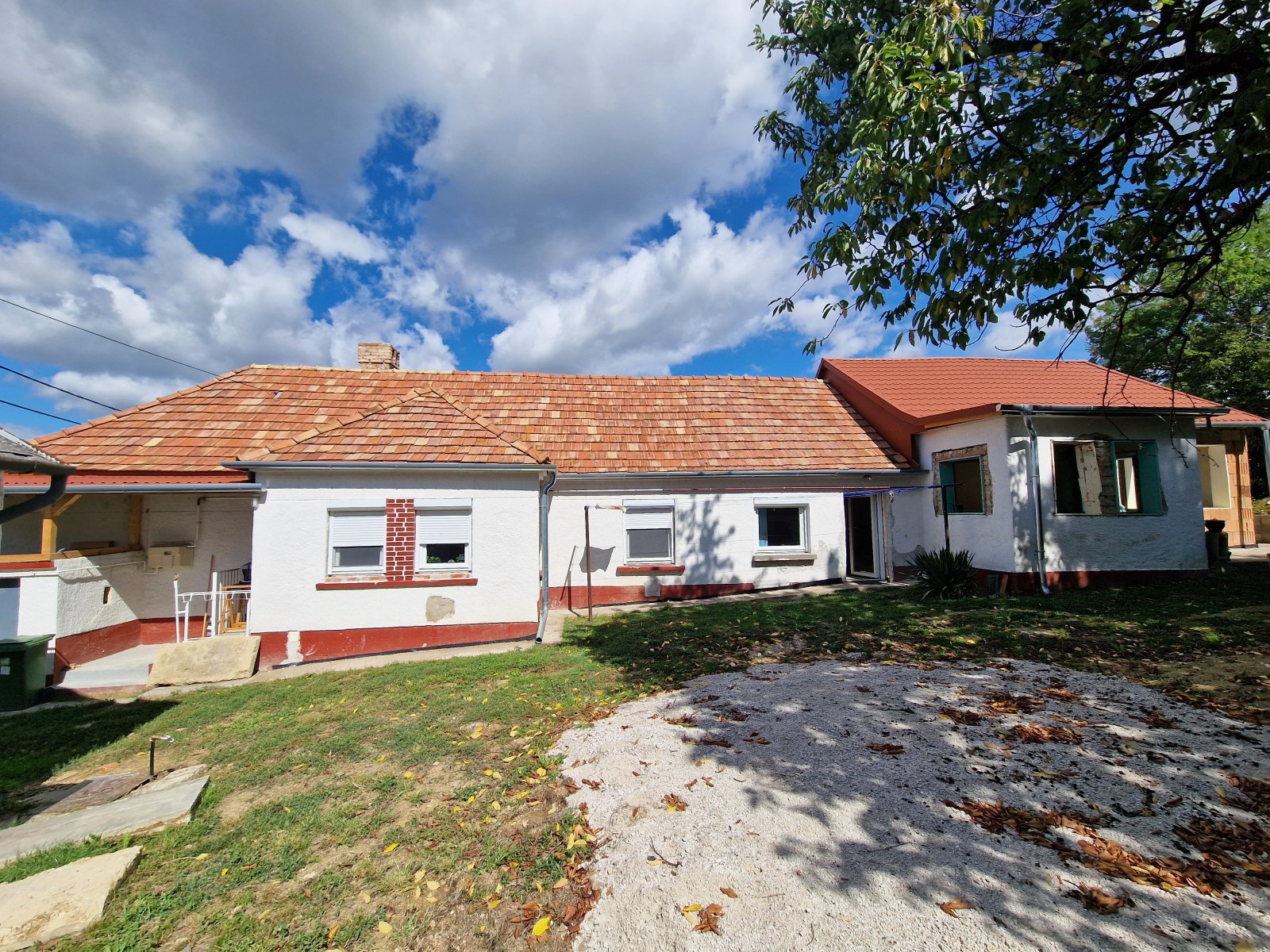 bei Héviz: (ABAB) Cozy country house on a great plot near Héviz 