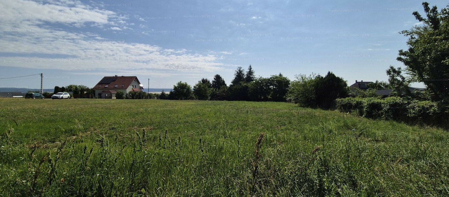 Alsópáhok: (A--) Great building plot near Alsópáhok in quiet surroundings 