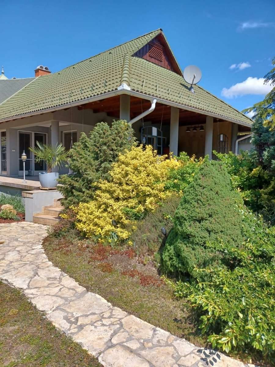 Kiskunmajsa: Comfortable and homely detached house 