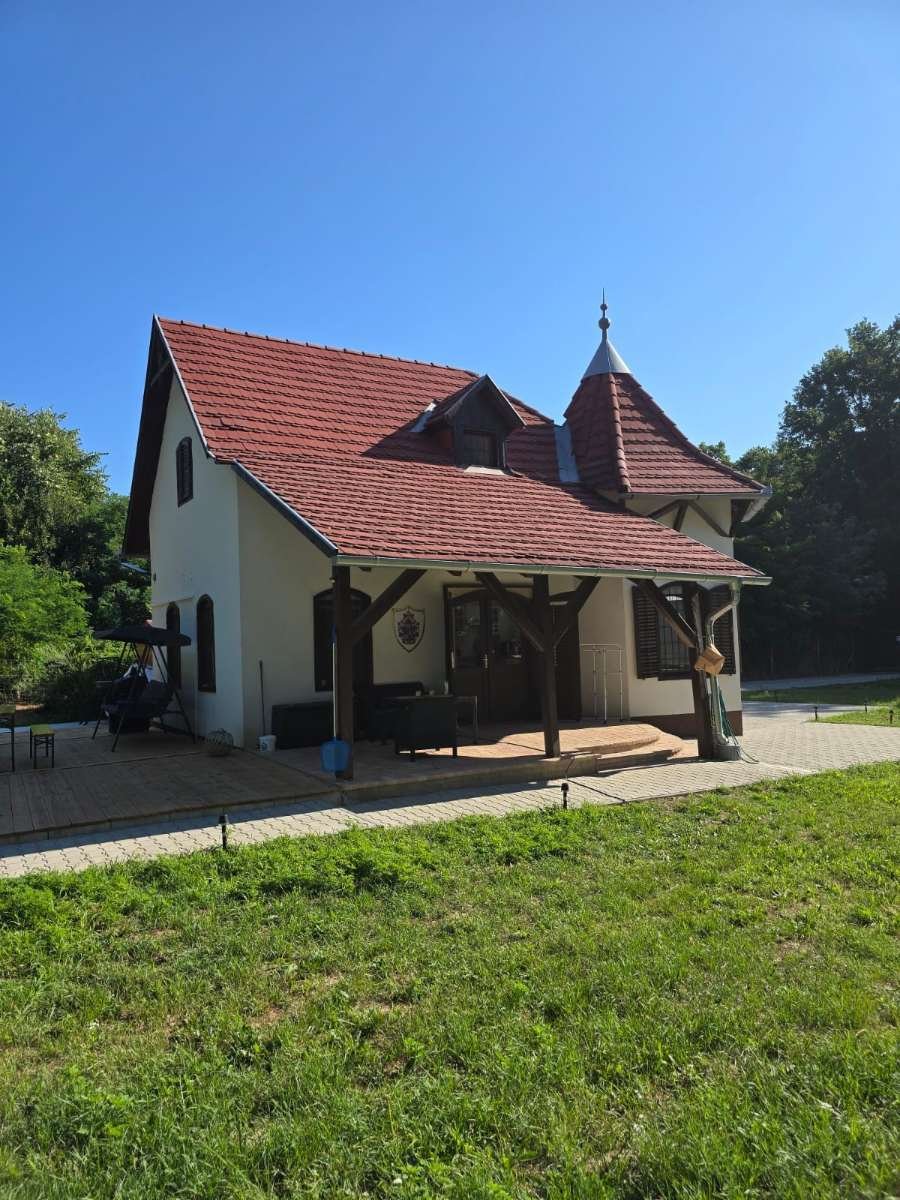 Bánya: (AAA) Secluded location: Detached house for nature lovers 