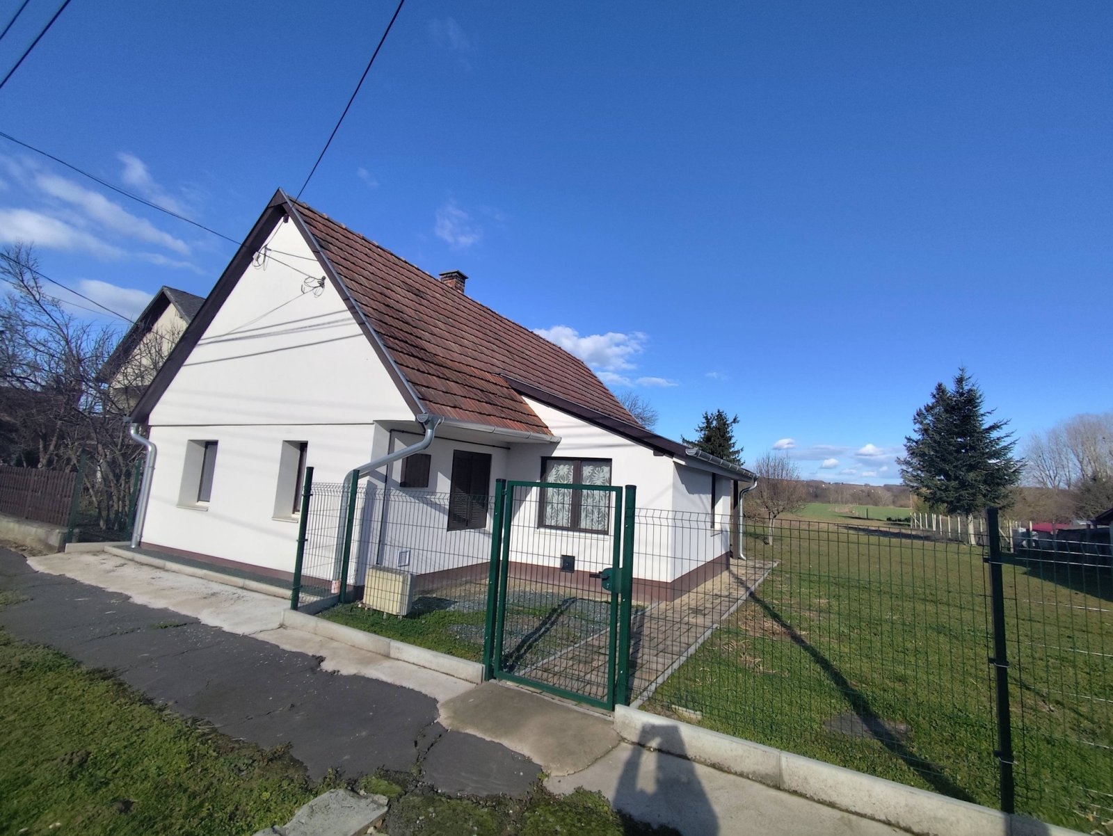 Egervár: Renovated detached house in a quiet, natural setting 