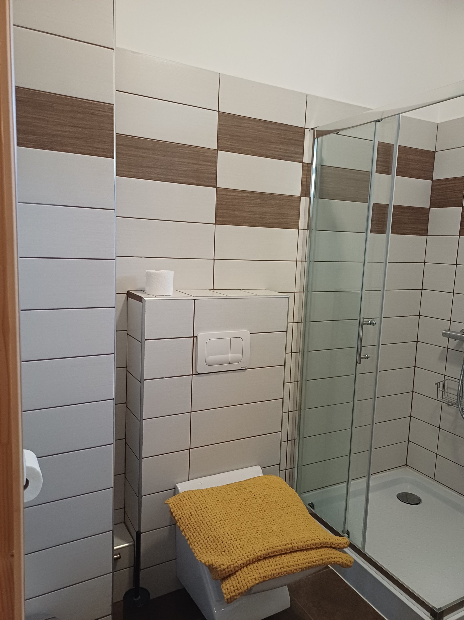 New building: Furnished ground floor apartment in the spa town