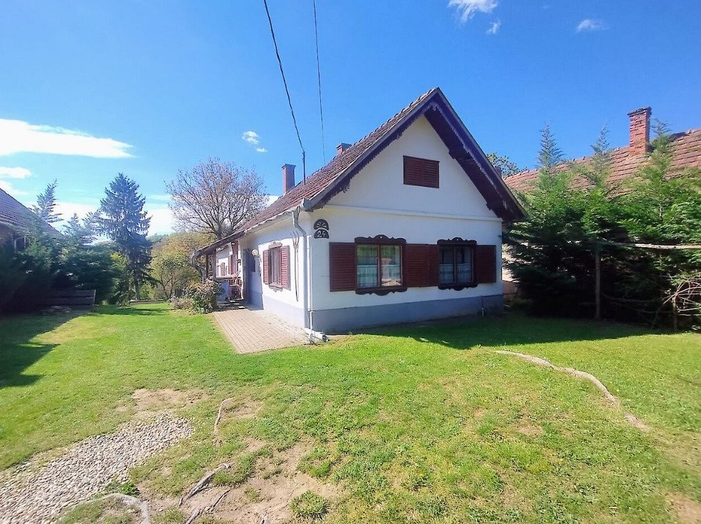 Hegyhátszentjakab: Beautiful, cozy house with its own lake in the Őrség National Park 