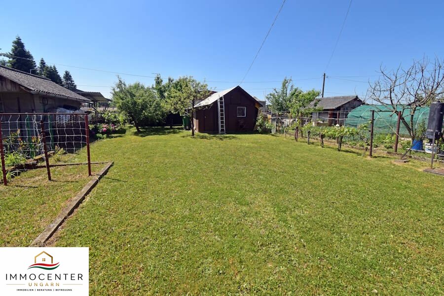 (BBA) Terraced house in Lenti on a quiet street 1,200 m from the thermal baths