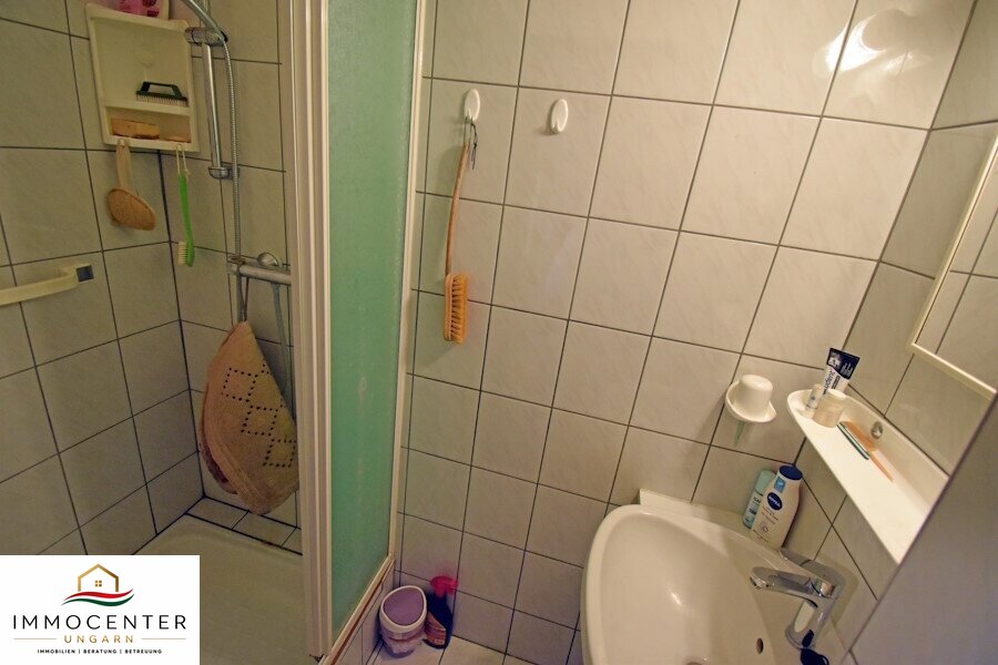 (BBA) Terraced house in Lenti on a quiet street 1,200 m from the thermal baths