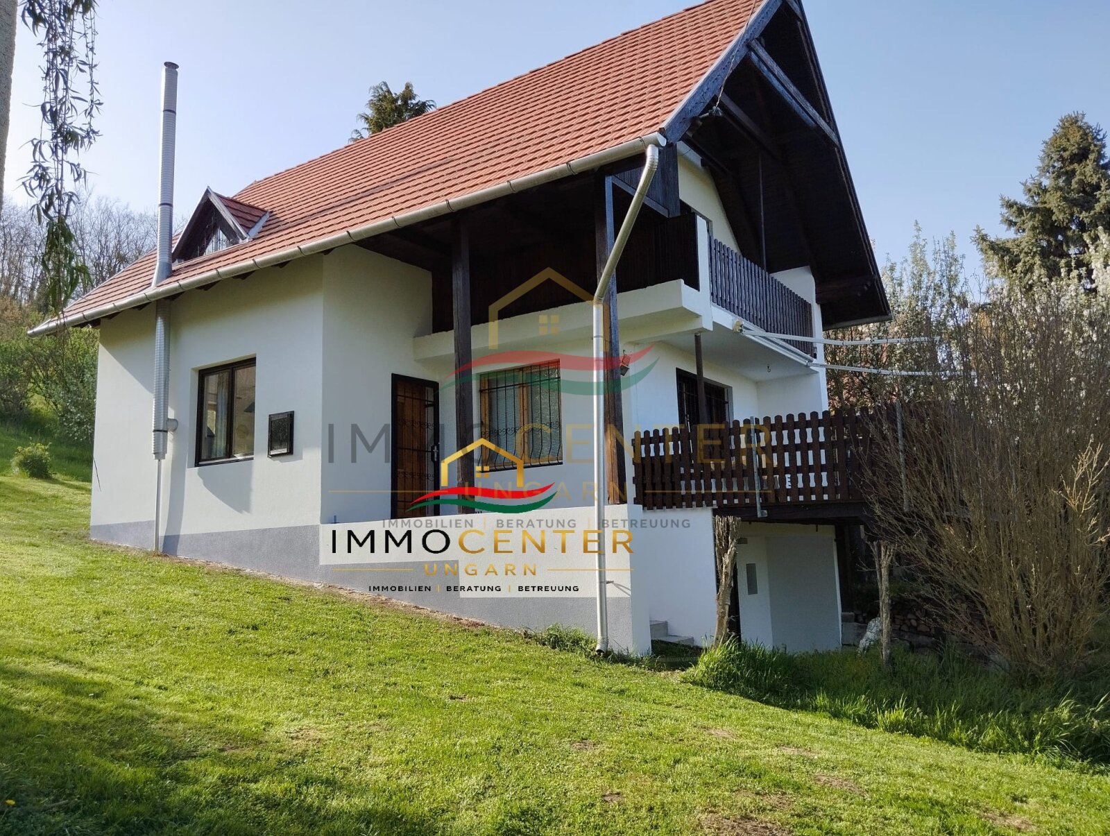 Solid country house on the vineyard & additional pinze (BAA-CM19)