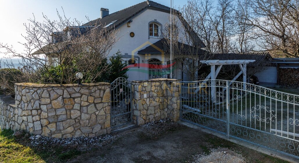 (AAA) Top country house & apartment & panoramic views in a quiet location