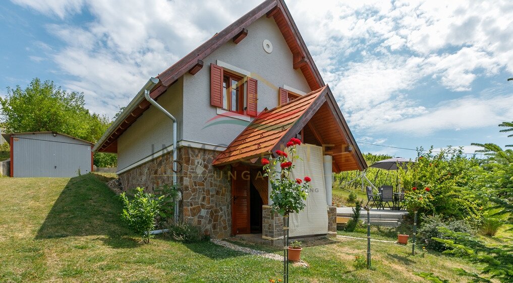 Lesencetomaj: Detached house in a quiet, family-friendly area Lesencetomaj: Detached house in a quiet, family-friendly area