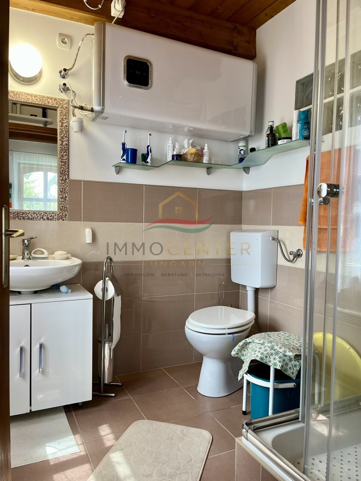 (AAA) Renovated farmhouse on the northern shore of Lake Balaton