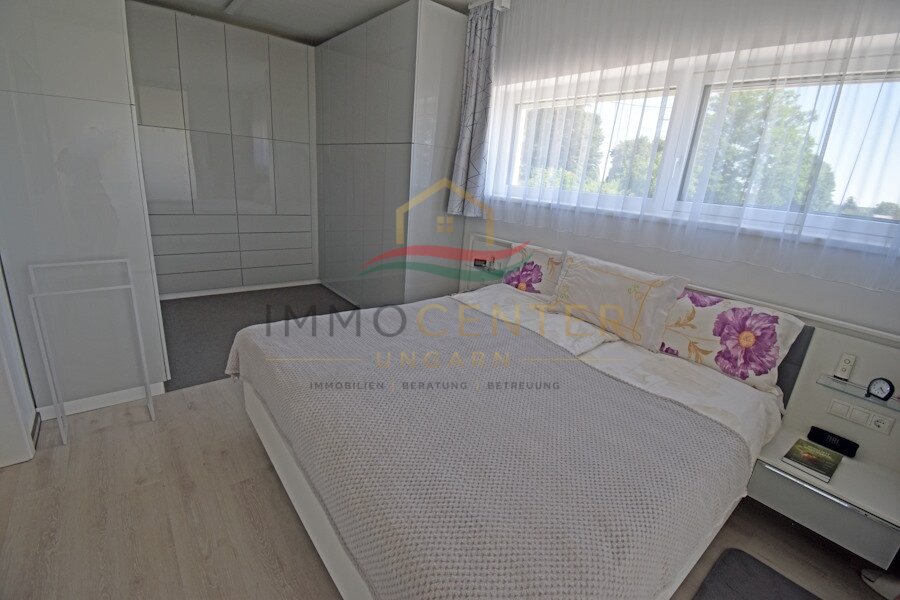 Exclusive house with 180-degree panoramic views, close to the city and thermal baths