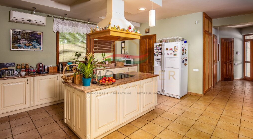 (AAA) Exclusive equestrian property with panoramic views near Siófok on Lake Balaton