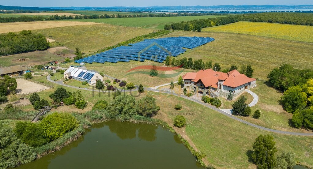 (AAA) Exclusive equestrian property with panoramic views near Siófok on Lake Balaton