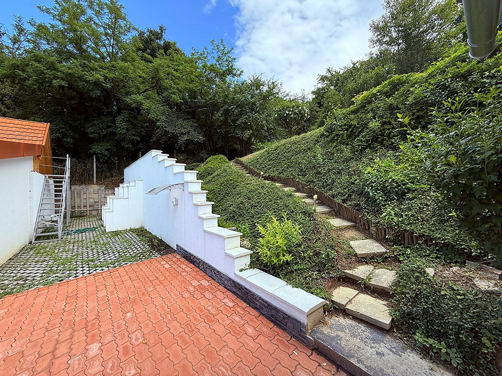 Renovated family home in a quiet location in the lovely Zala Valley