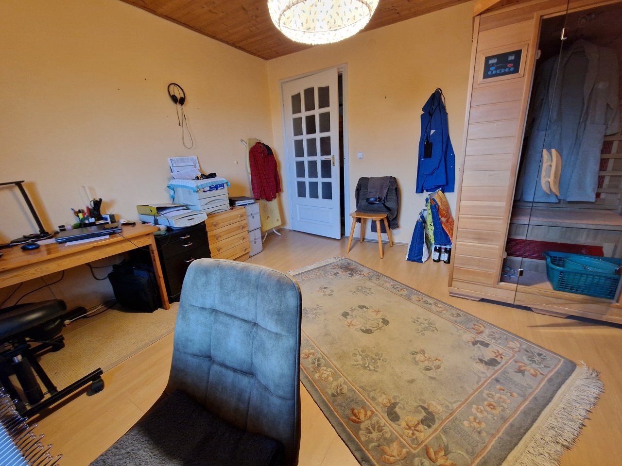 (AAAB) Two-family house with a large plot of land in a quiet location