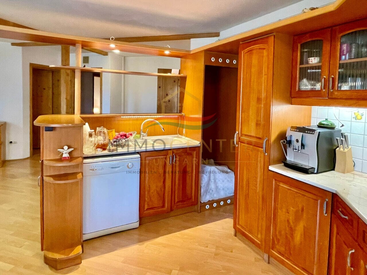 (AAA) Country house & granny flat & seminar room for rent