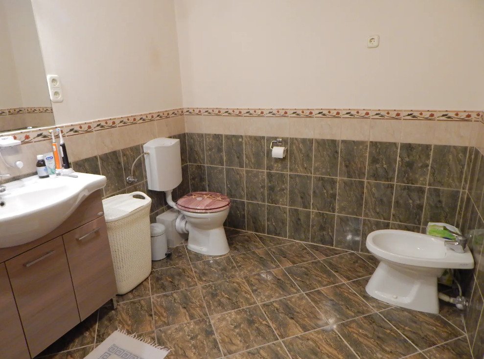 A brand new detached house in a quiet setting
