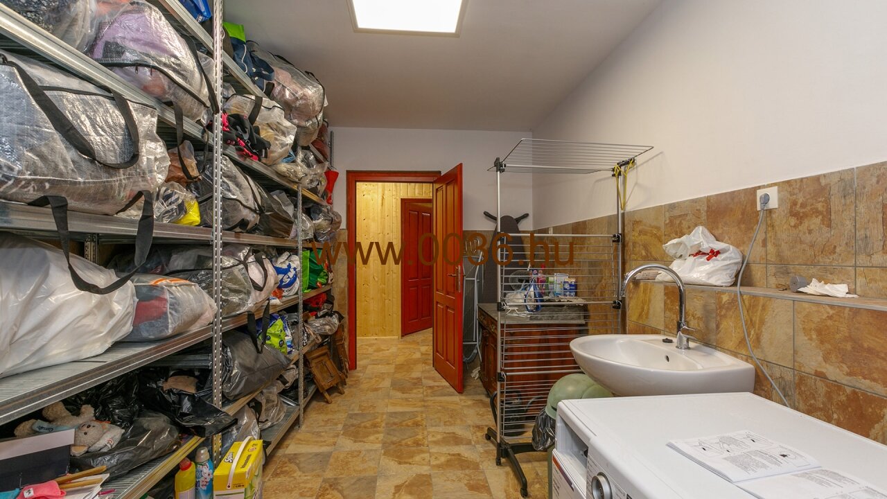 immocenter-hungary-house-buy-33563-Keller1