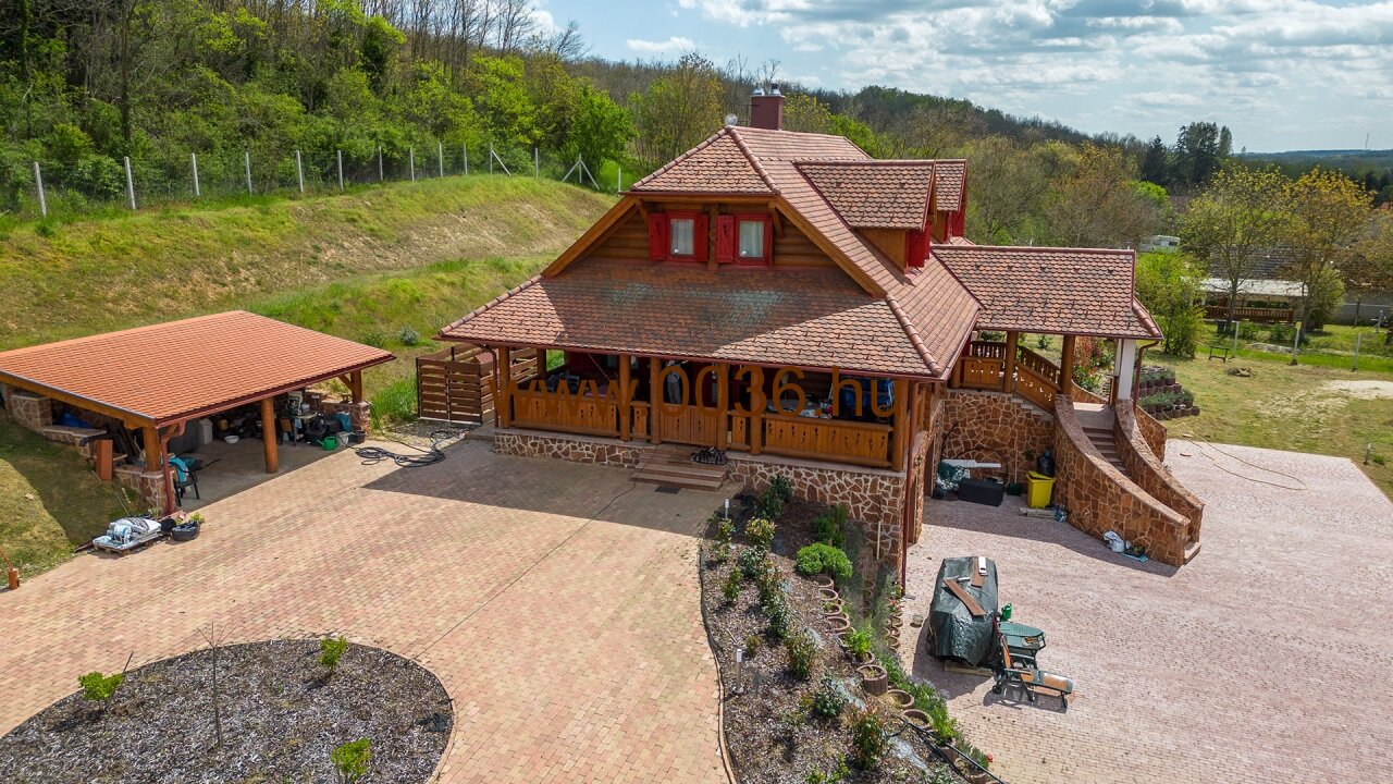 immocenter-hungary-house-buy-33563-front3