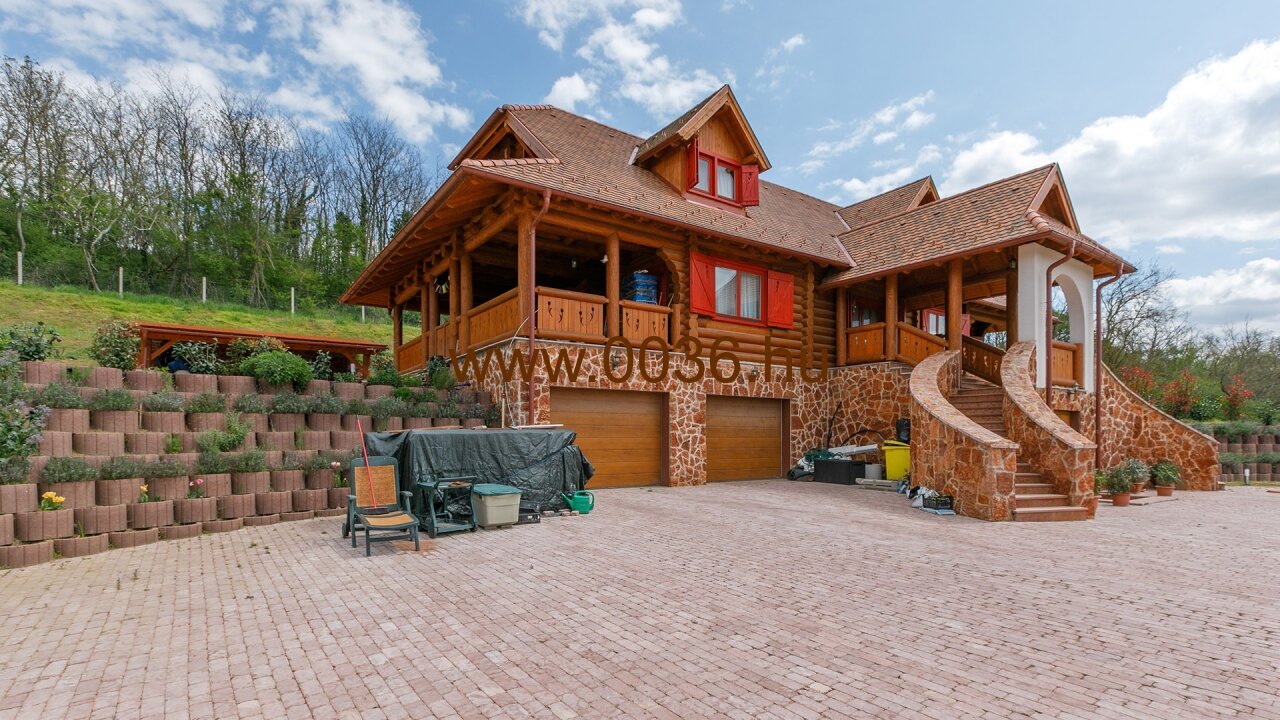 immocenter-hungary-house-buy-33563-front2