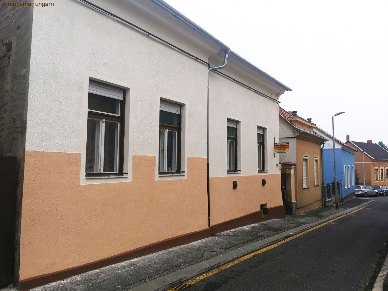 Keszthely: (AB) Town house in the quiet center of Keszthely with an office or guest apartment 