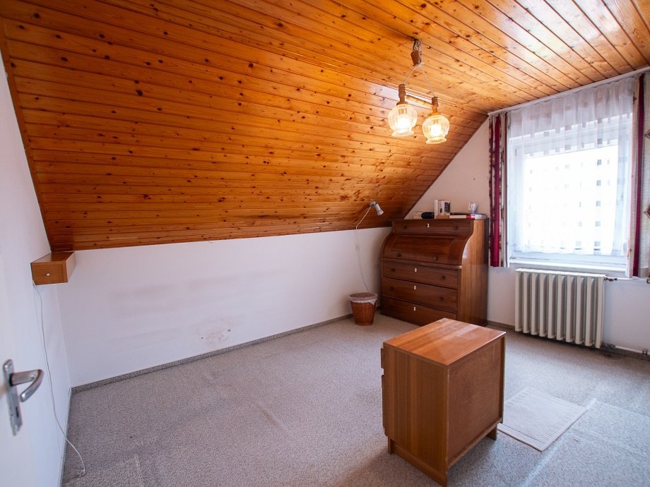 Upper floor room, picture Upper floor room, picture