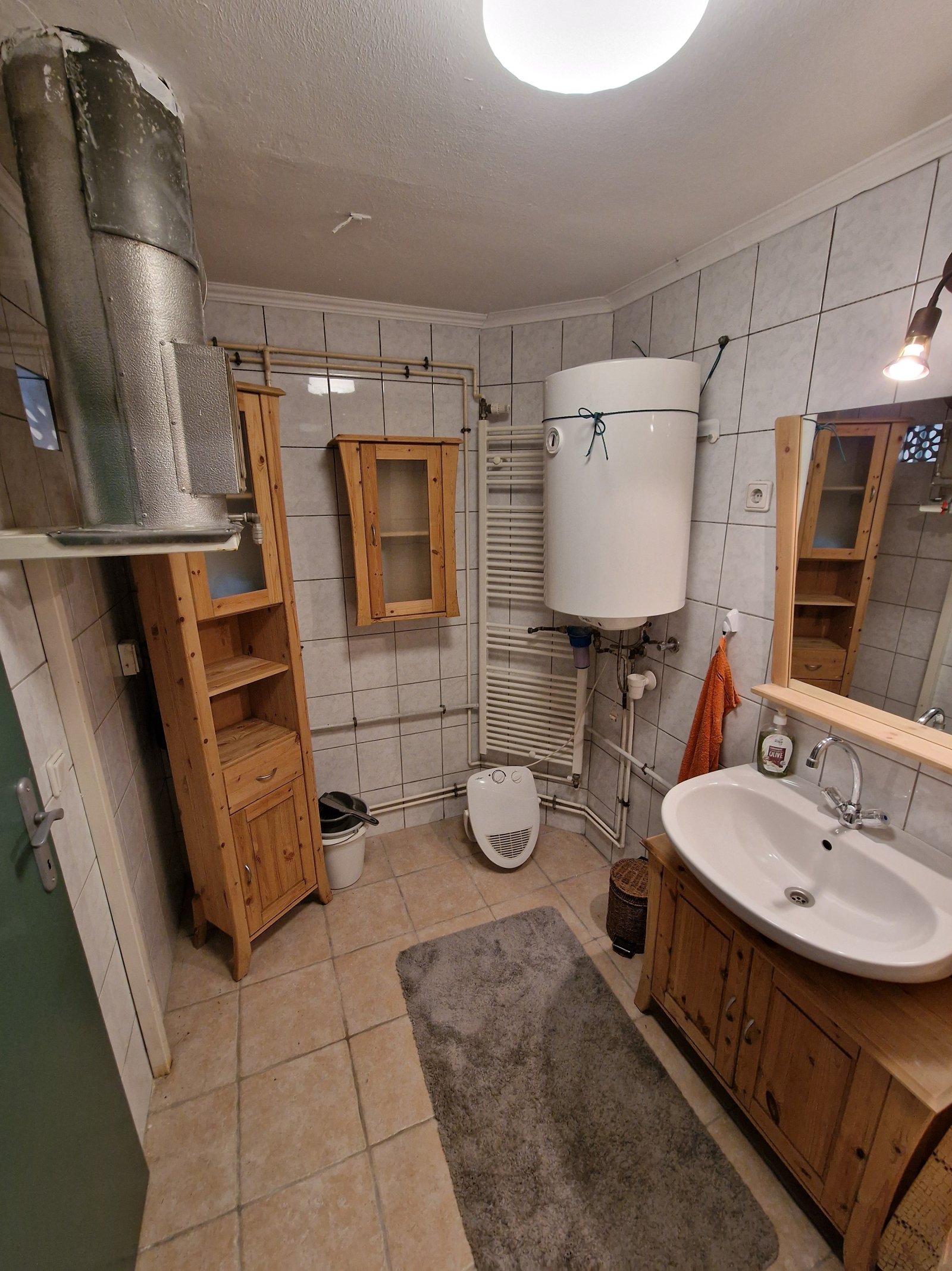 Bathroom Apartment