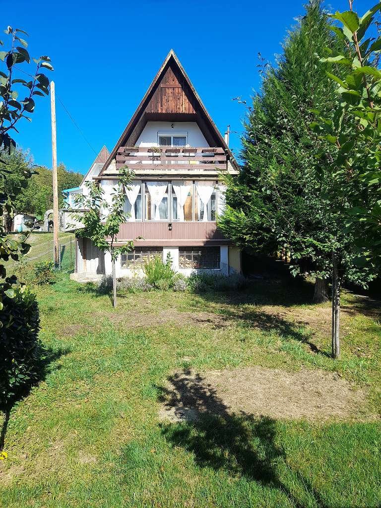 Velem: (AAAB) Vivienda unifamiliar en la frontera con Austria 