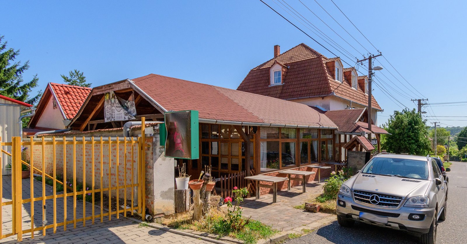 Héviz: (ABA) Posada/Restaurante con apartamento del propietario 