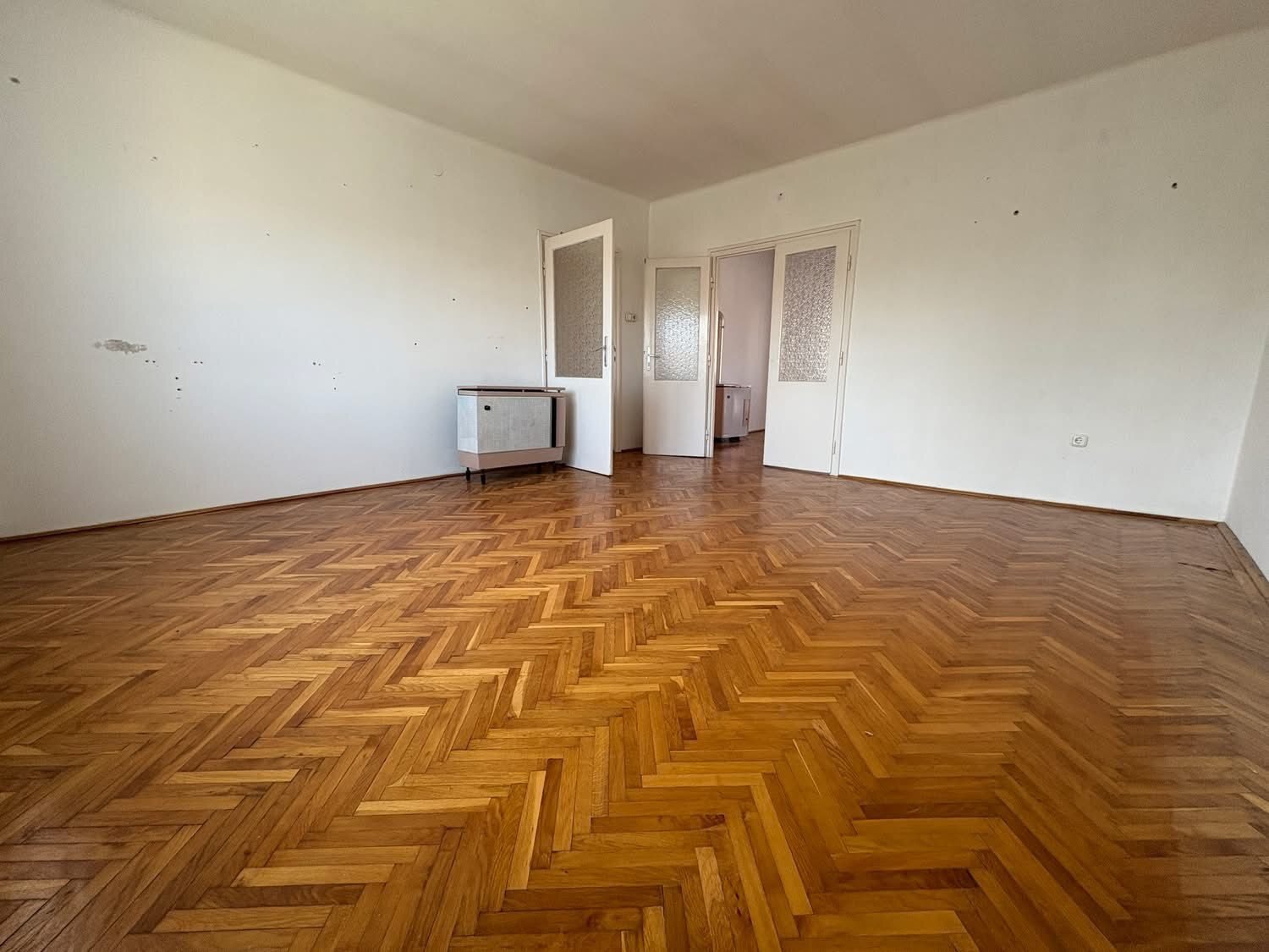 Nagykanizsa: (ABB) Apartamento para reformar en el centro de la ciudad de Nagykanizsa 