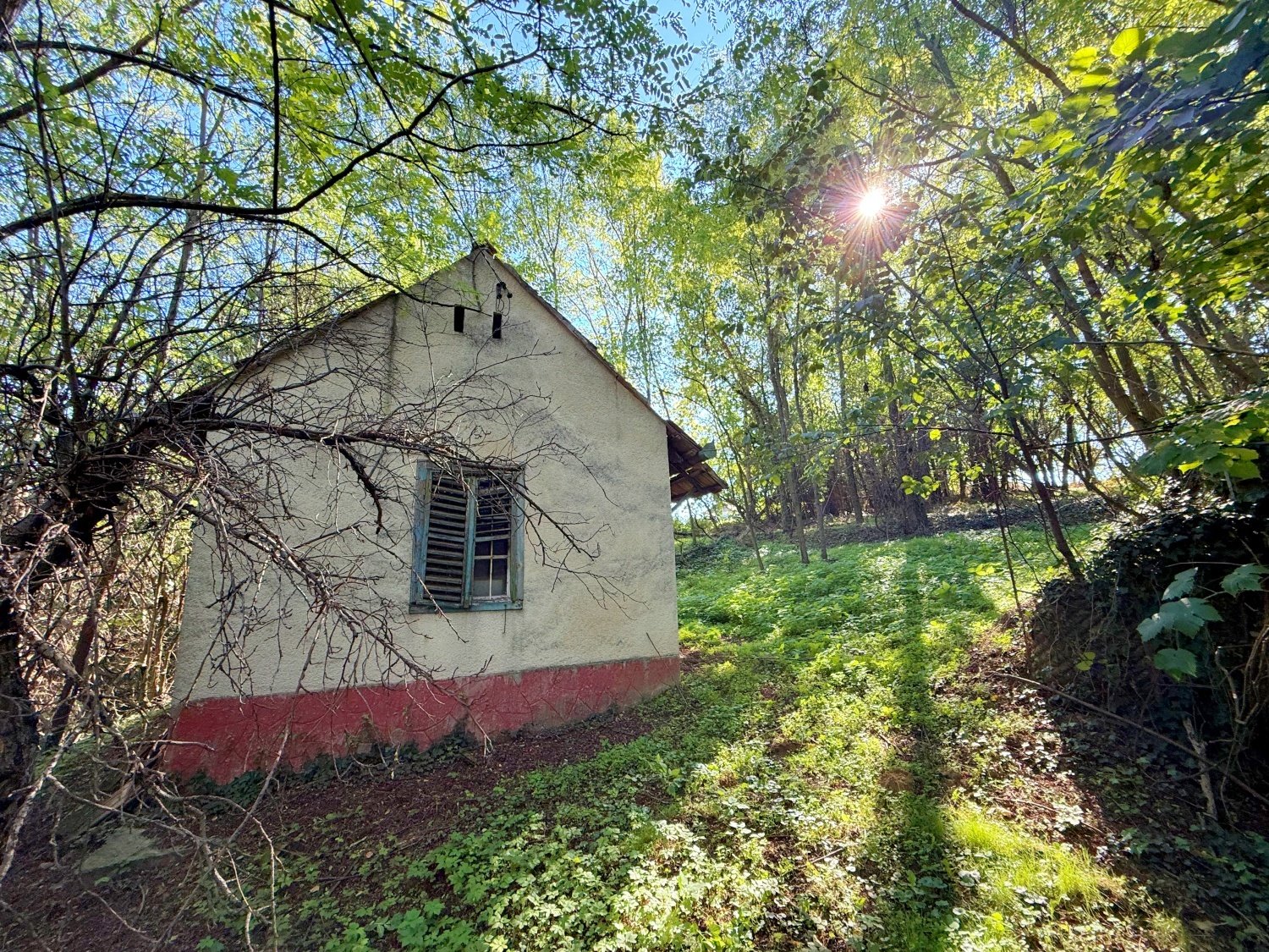 Zalakaros: Casa de fin de semana, casa de vacaciones, + terreno cerca de la torre de observación de Zalakaros. 
