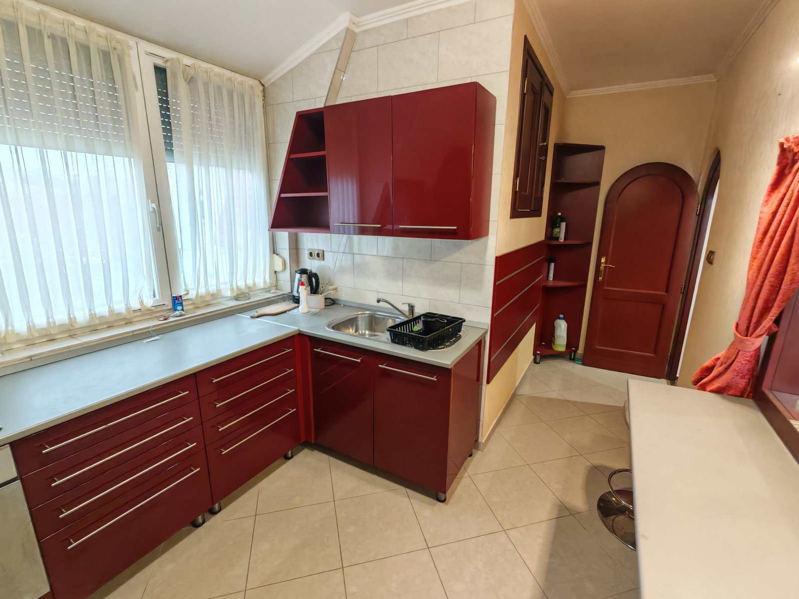 Baño termal con zona de acampada y diversos espacios abiertos (ABA-CM202)