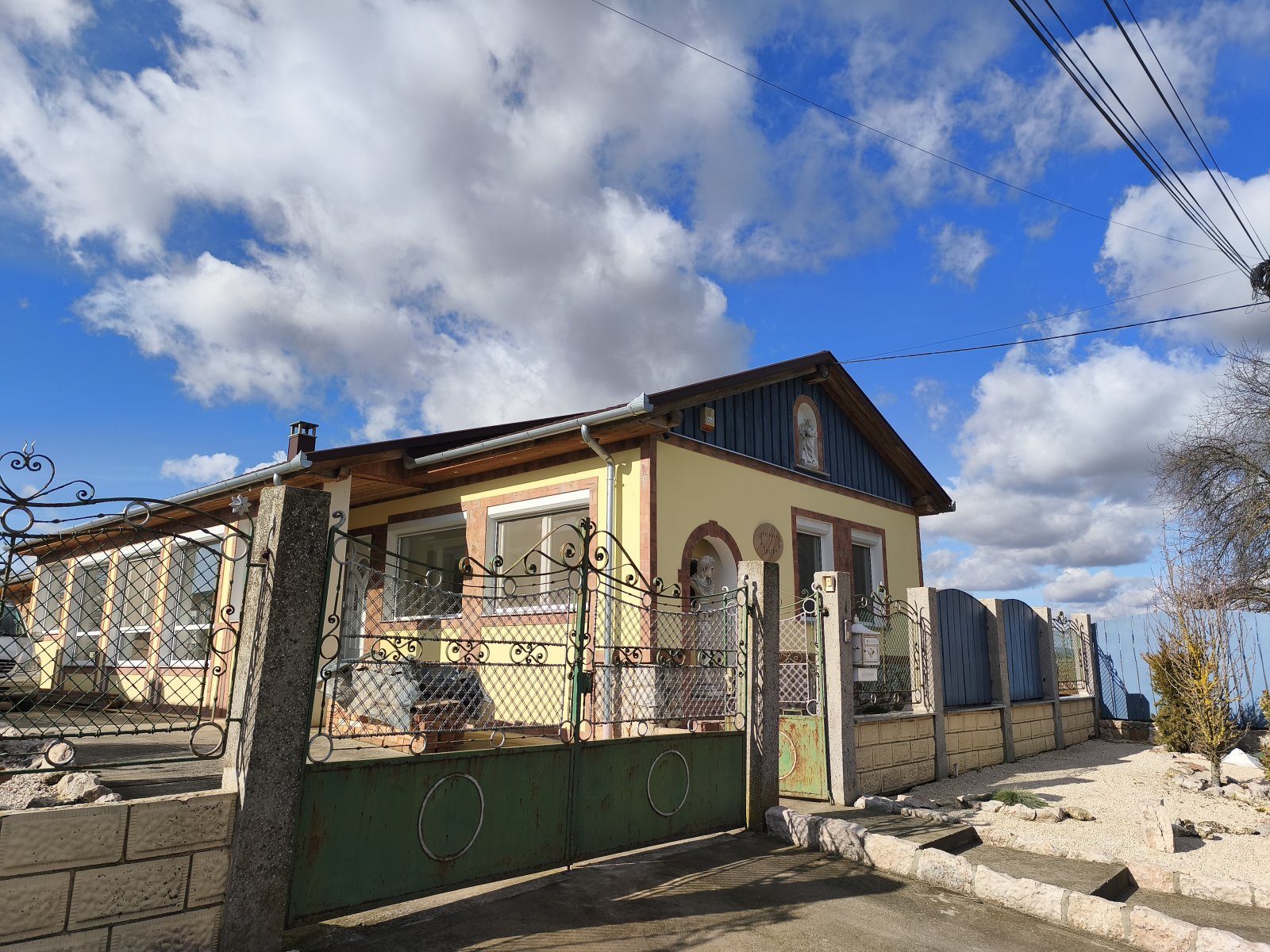 Szalánta – Németi: Joya renovada cerca de Pécs en una zona tranquila. 