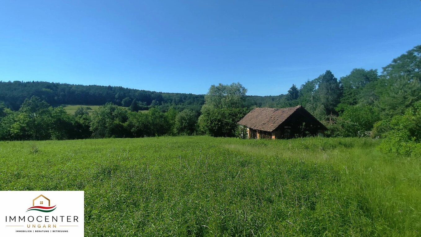 Szentgotthárd: (B_A) ¡Una verdadera rareza! 2,8 hectáreas en un entorno único en el parque nacional. Szentgotthárd: (B_A) ¡Una verdadera rareza! 2,8 hectáreas en un entorno único en el parque nacional.