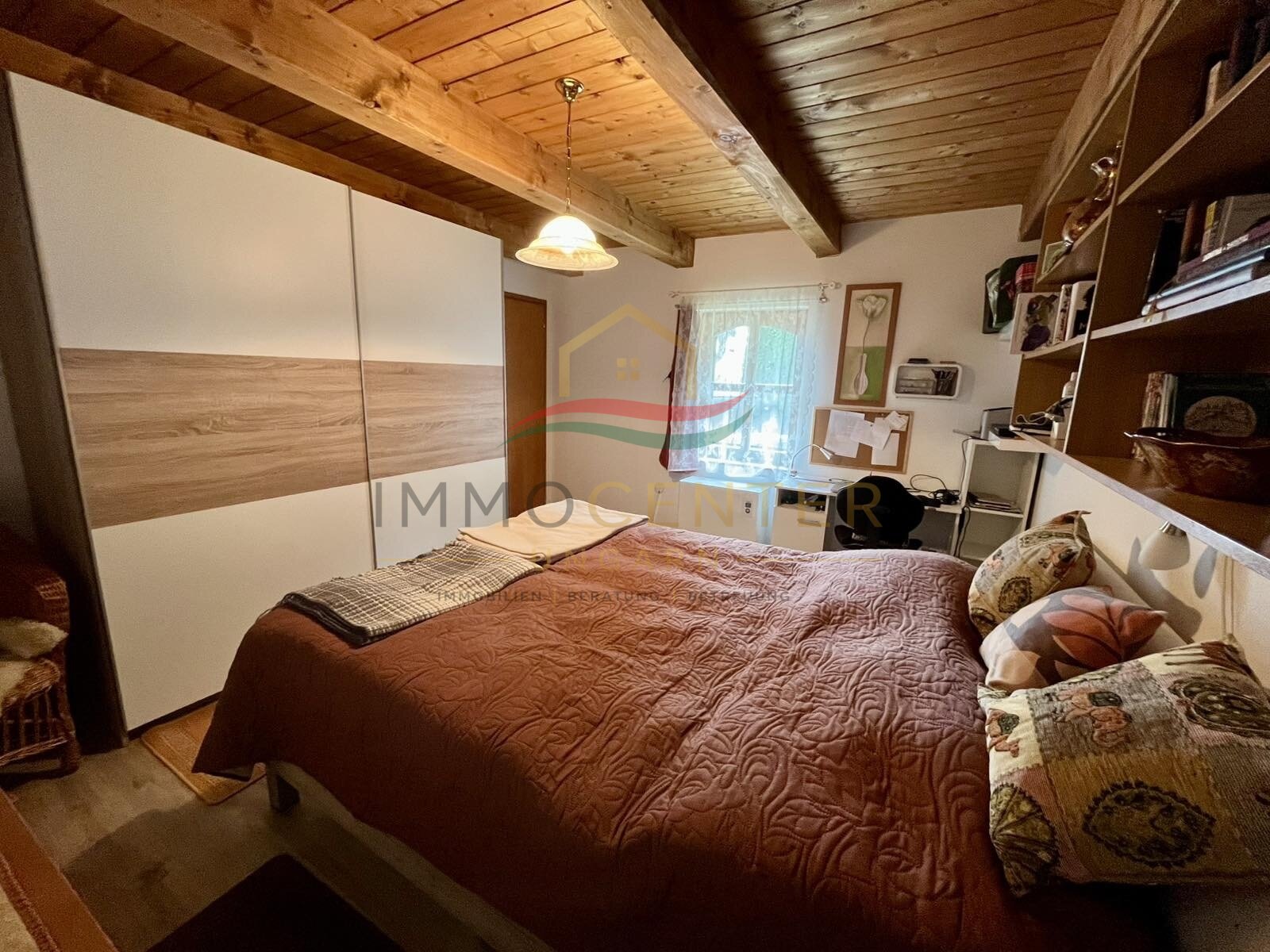 (AAA) Casa de campo renovada en la orilla norte del lago Balaton