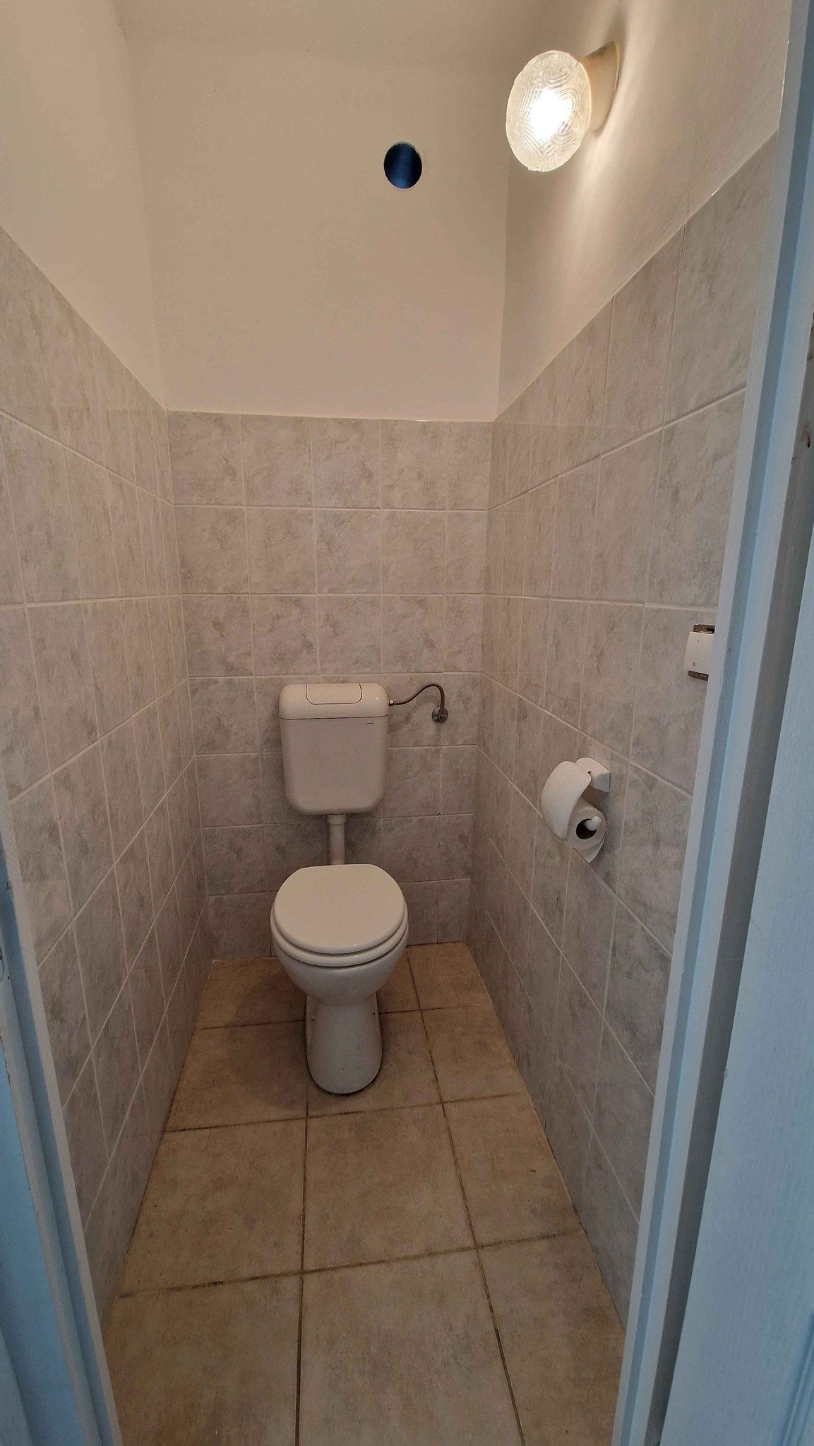 Casa unifamiliar reformada, lista para entrar a vivir